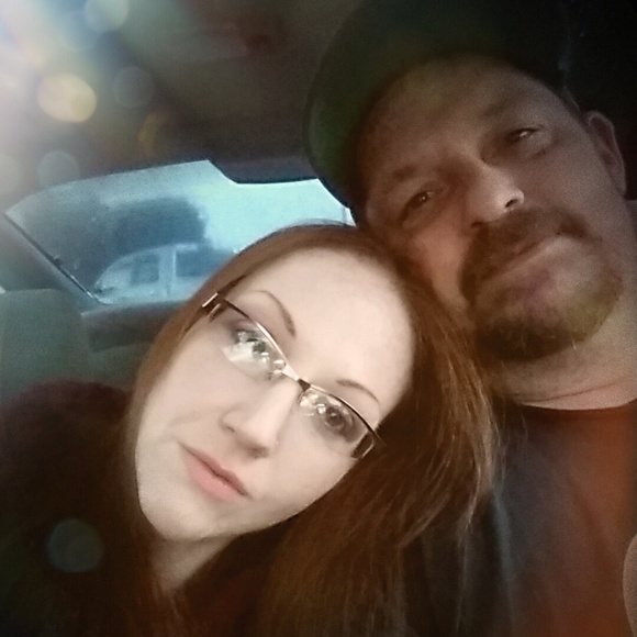 Meet your Posher, Jennifer - Picture 3 of 3